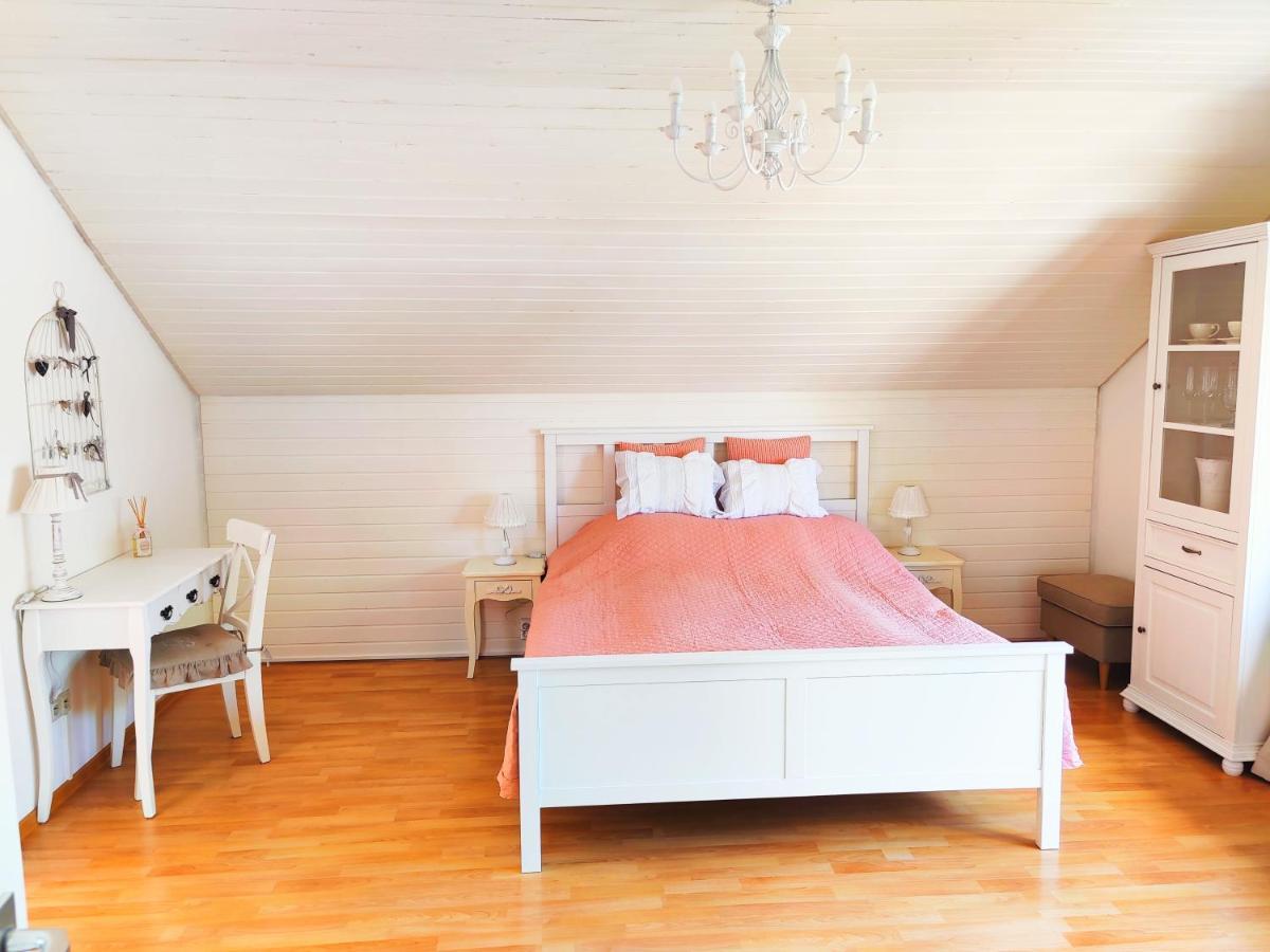 Romantic Style Apartment Titisee Экстерьер фото